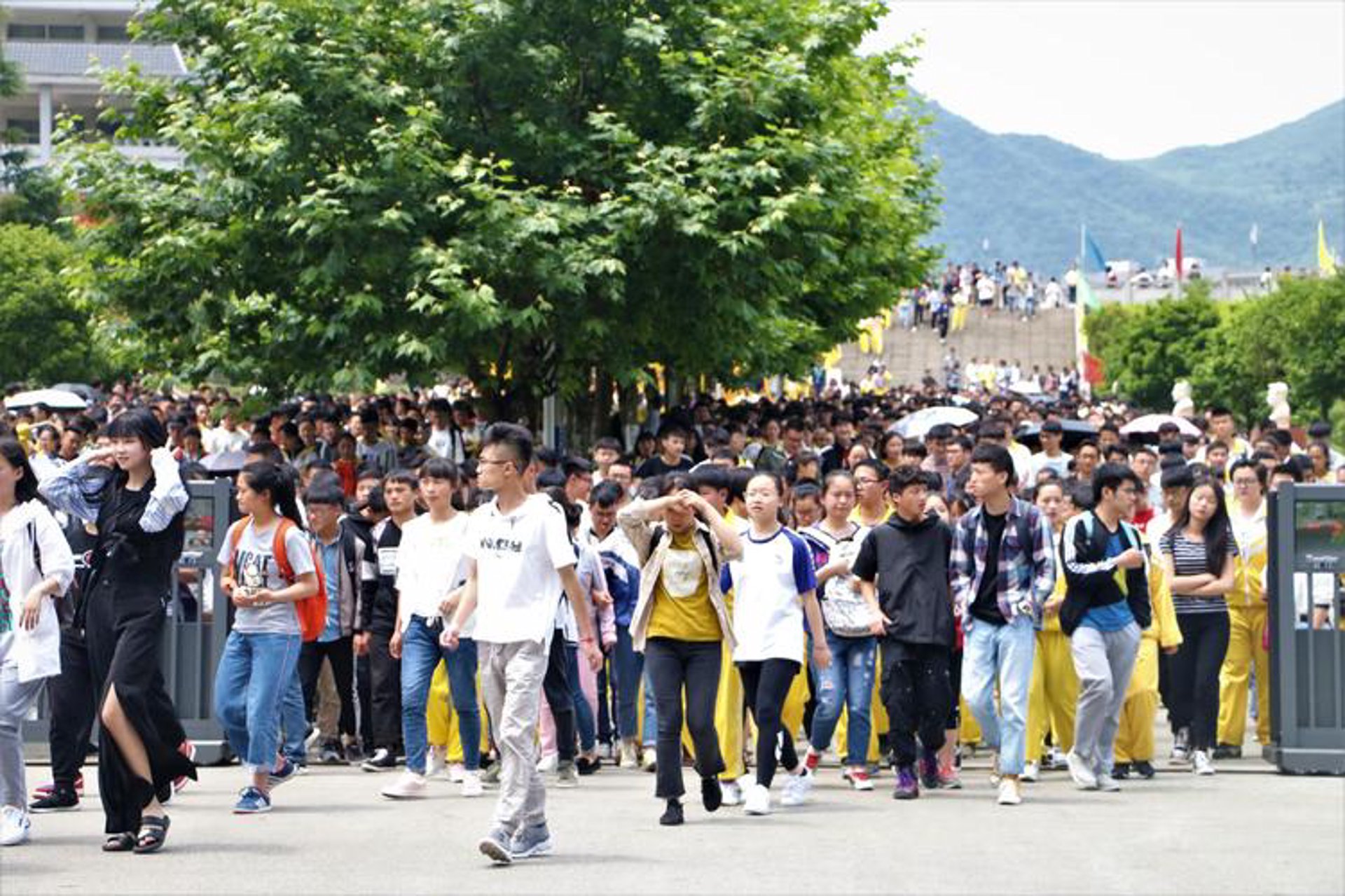六盘水搬家网